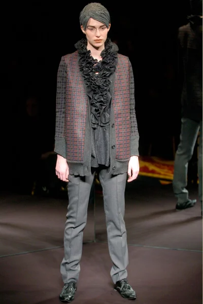 Look 24
